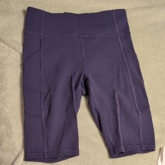 Pants - lululemon Like New - Purple Cycling Shorts - 6